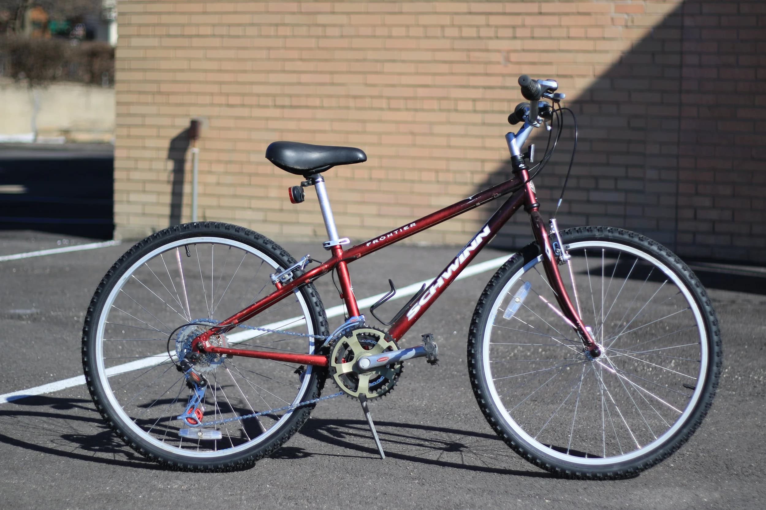 26" Schwinn Frontier