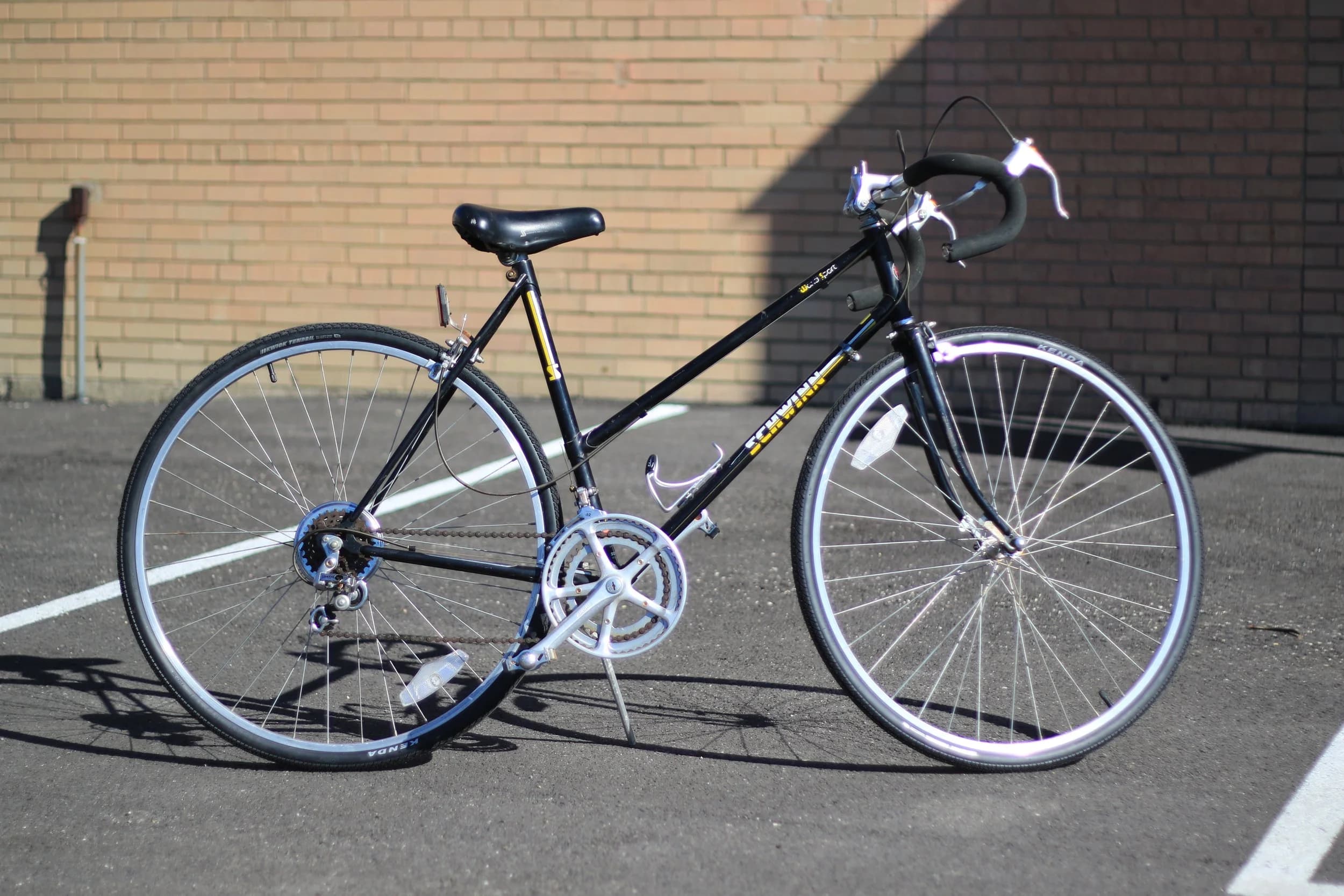 27" Schwinn World Sport